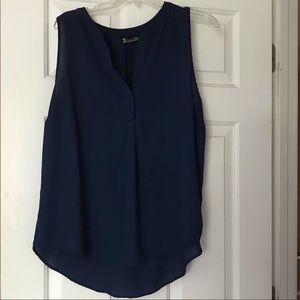 7th Avenue NY&Co dark blue sleeveless blouse